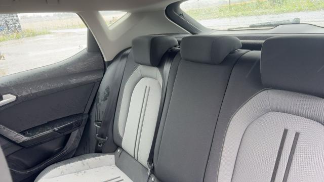 Seat Leon image 2