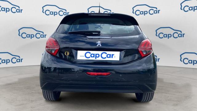 Peugeot 208 image 4