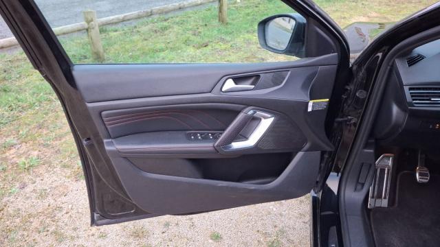Peugeot 308 image 3