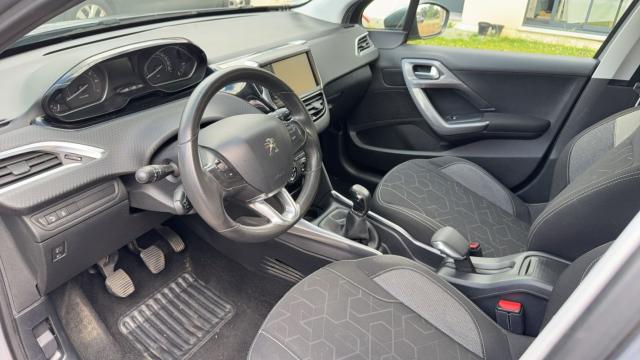 Peugeot 2008 image 4