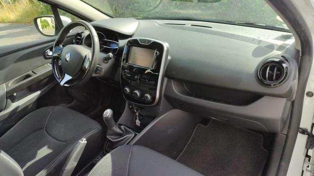 Renault Clio image 9