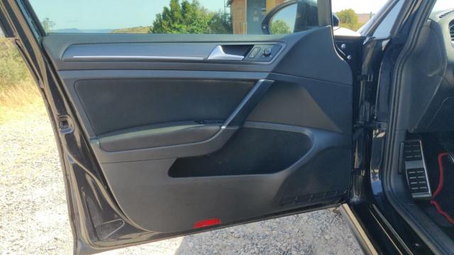 Volkswagen Golf image 5