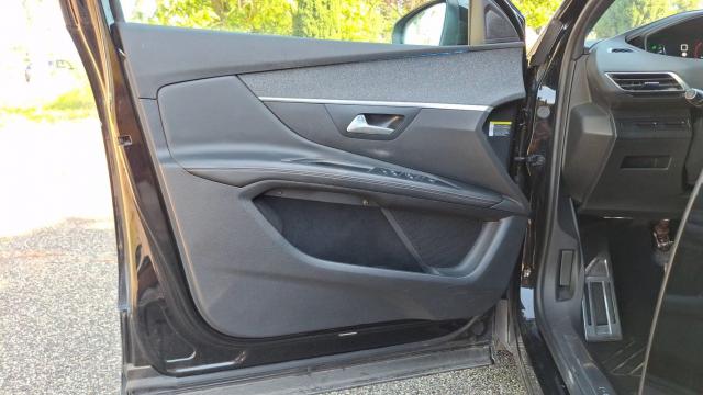 Peugeot 3008 image 5