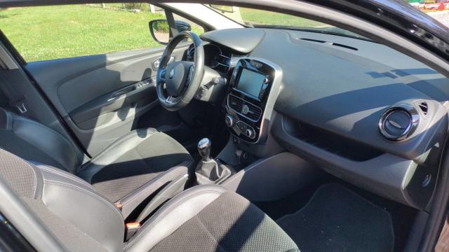 Renault Clio image 9