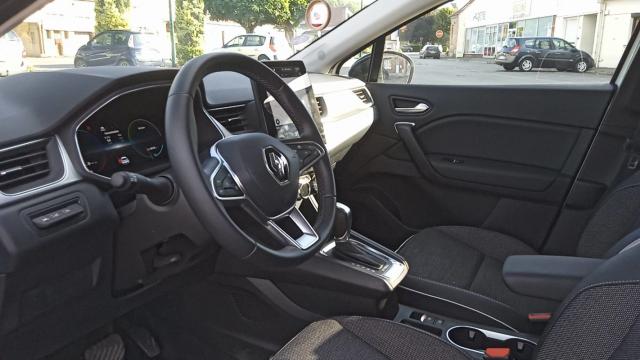 Renault Captur image 9