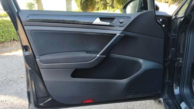 Volkswagen Golf image 2