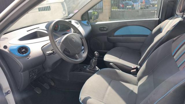 Renault Twingo image 2
