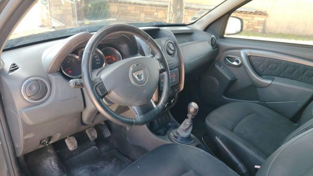 Dacia Duster image 9