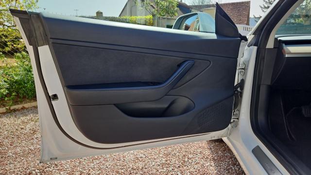 Tesla Model 3 image 8
