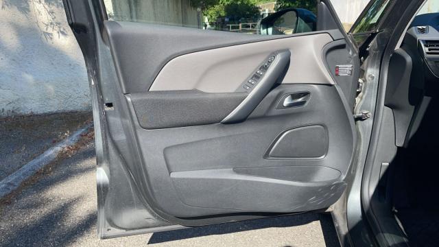 Citroen C4 Picasso image 2