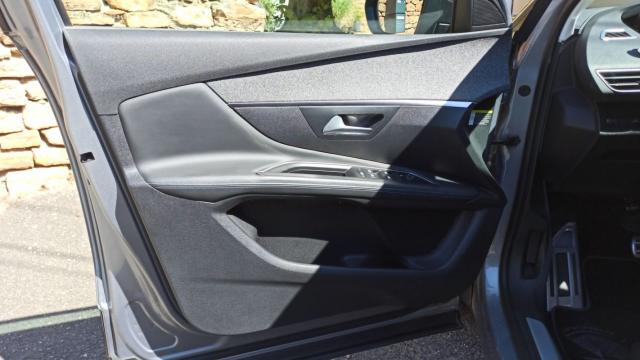Peugeot 3008 image 7