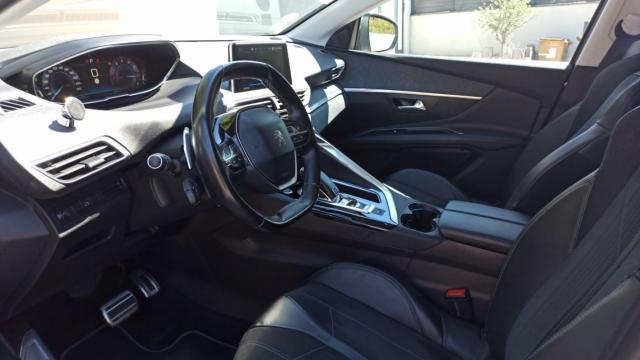 Peugeot 3008 image 2