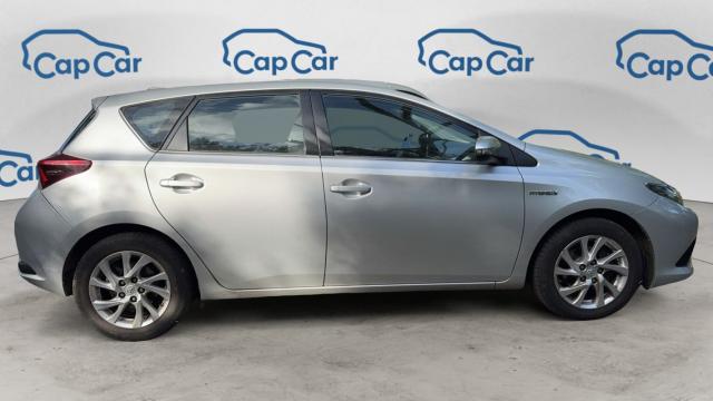 Toyota Auris image 3