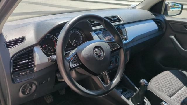 Skoda Fabia image 5