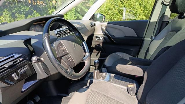 Citroen Grand C4 Picasso image 3