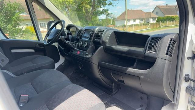 Peugeot Boxer image 6