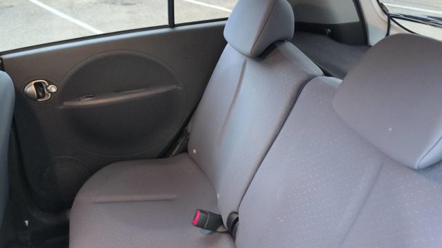 Peugeot Ion image 5