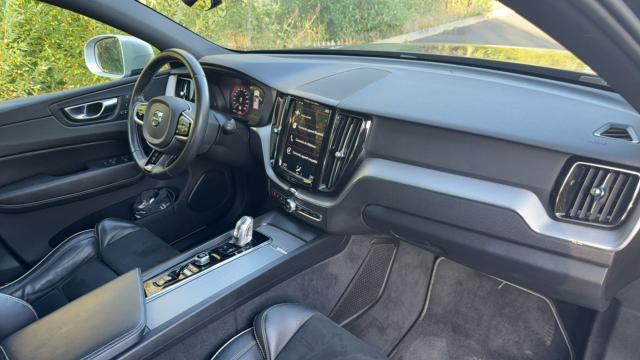 Volvo Xc60 image 1