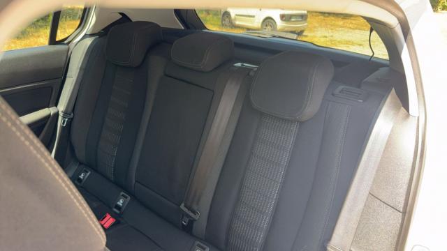 Peugeot 308 image 3