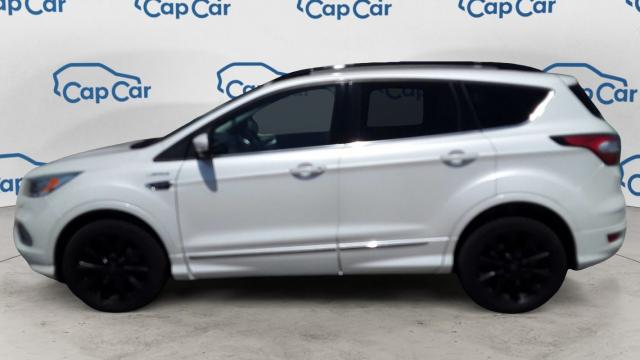 Ford Kuga image 4