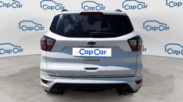Ford Kuga image 1