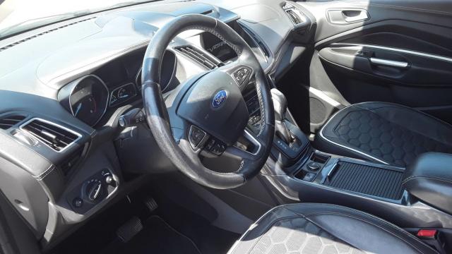 Ford Kuga image 2