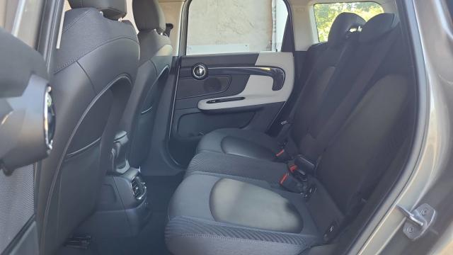 Mini Countryman image 8