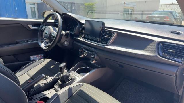 Kia Rio image 1
