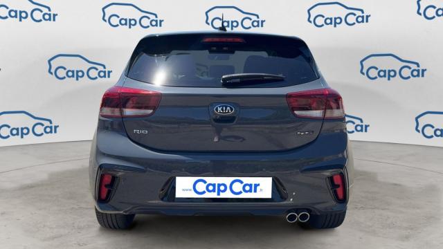 Kia Rio image 4