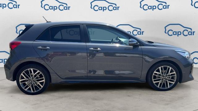 Kia Rio image 6