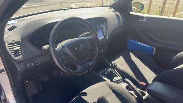 Hyundai I20 image 2