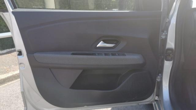 Dacia Sandero image 1