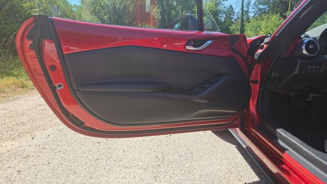 Mazda Mx-5 image 9