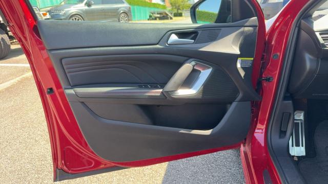 Peugeot 308 image 3