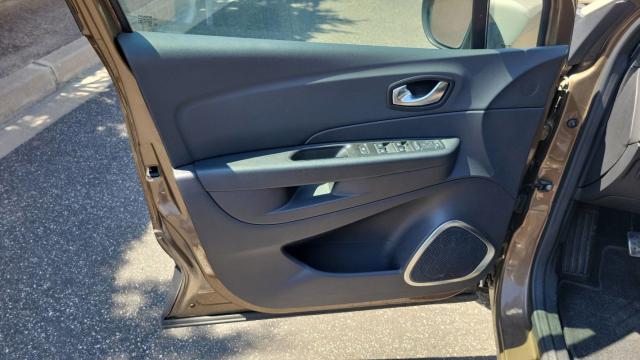 Renault Captur image 6