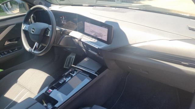 Opel Astra image 1