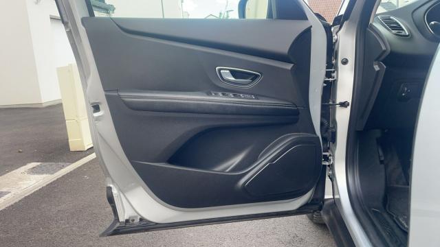 Renault Scénic image 8