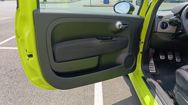 Abarth 595c image 3