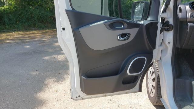 Renault Trafic image 1