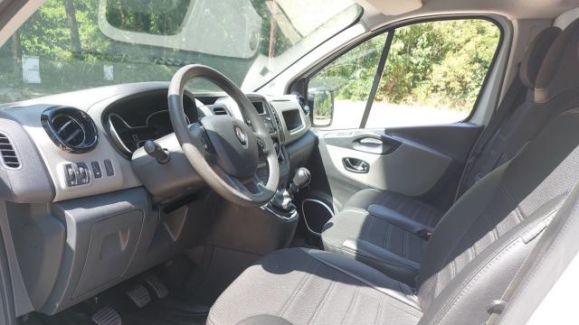 Renault Trafic image 9