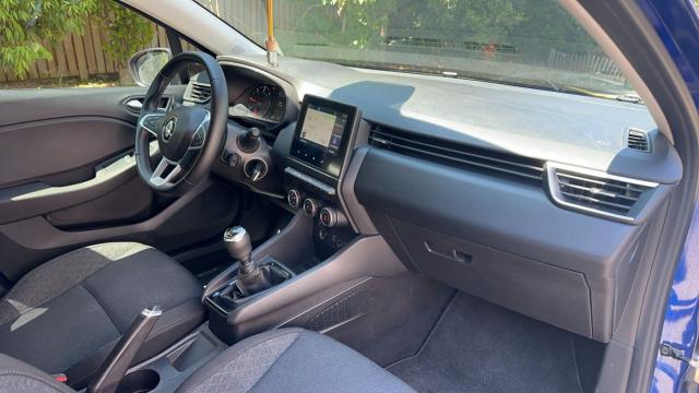 Renault Clio image 8
