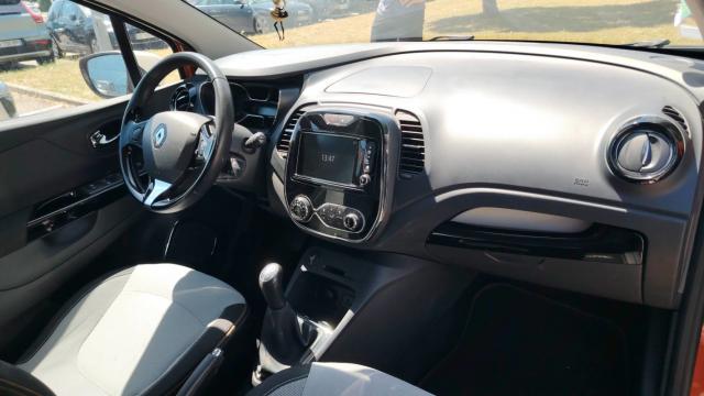 Renault Captur image 1