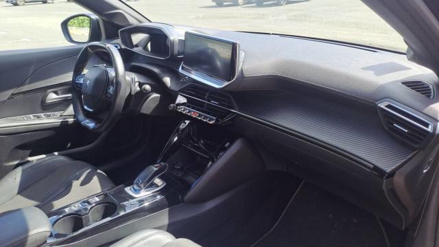 Peugeot 208 image 6