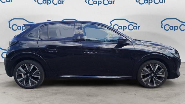 Peugeot 208 image 8