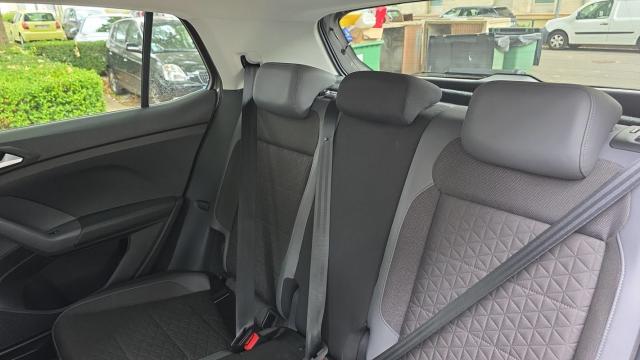 Volkswagen T-Cross image 1