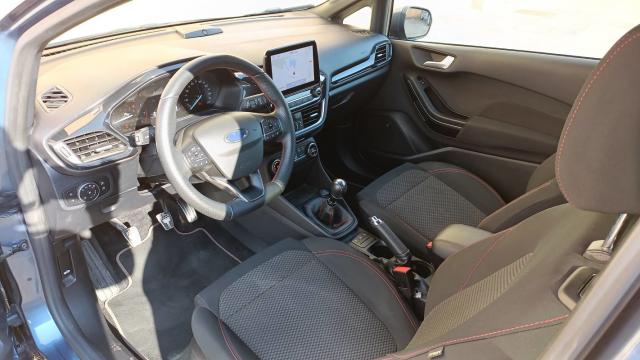 Ford Fiesta image 8