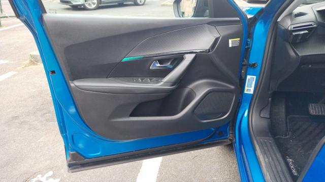 Peugeot 2008 image 5