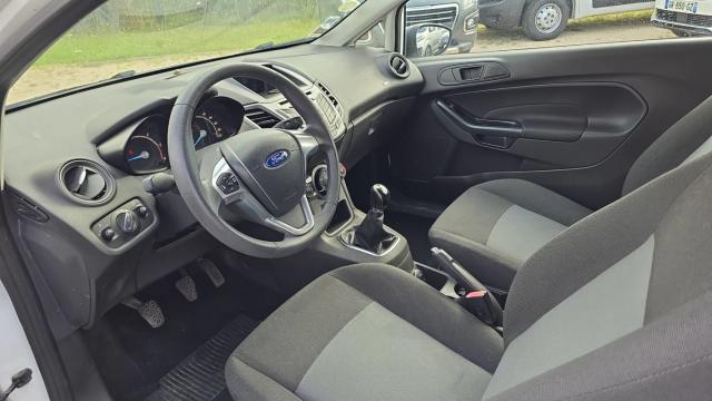 Ford Fiesta image 3