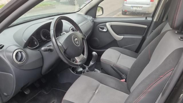 Dacia Duster image 6