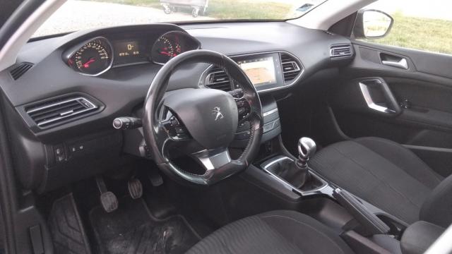 Peugeot 308 image 4